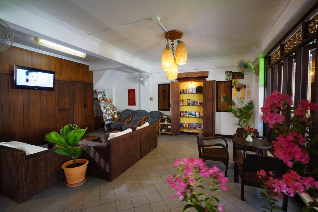 Nonni Guesthouse Chiang Mai Exterior photo