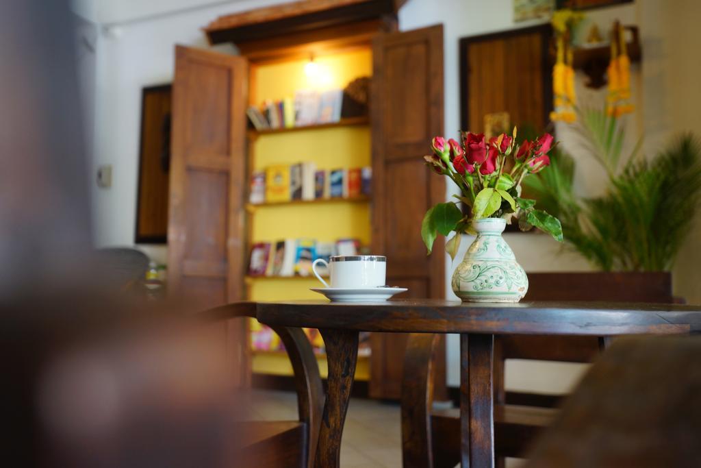 Nonni Guesthouse Chiang Mai Exterior photo
