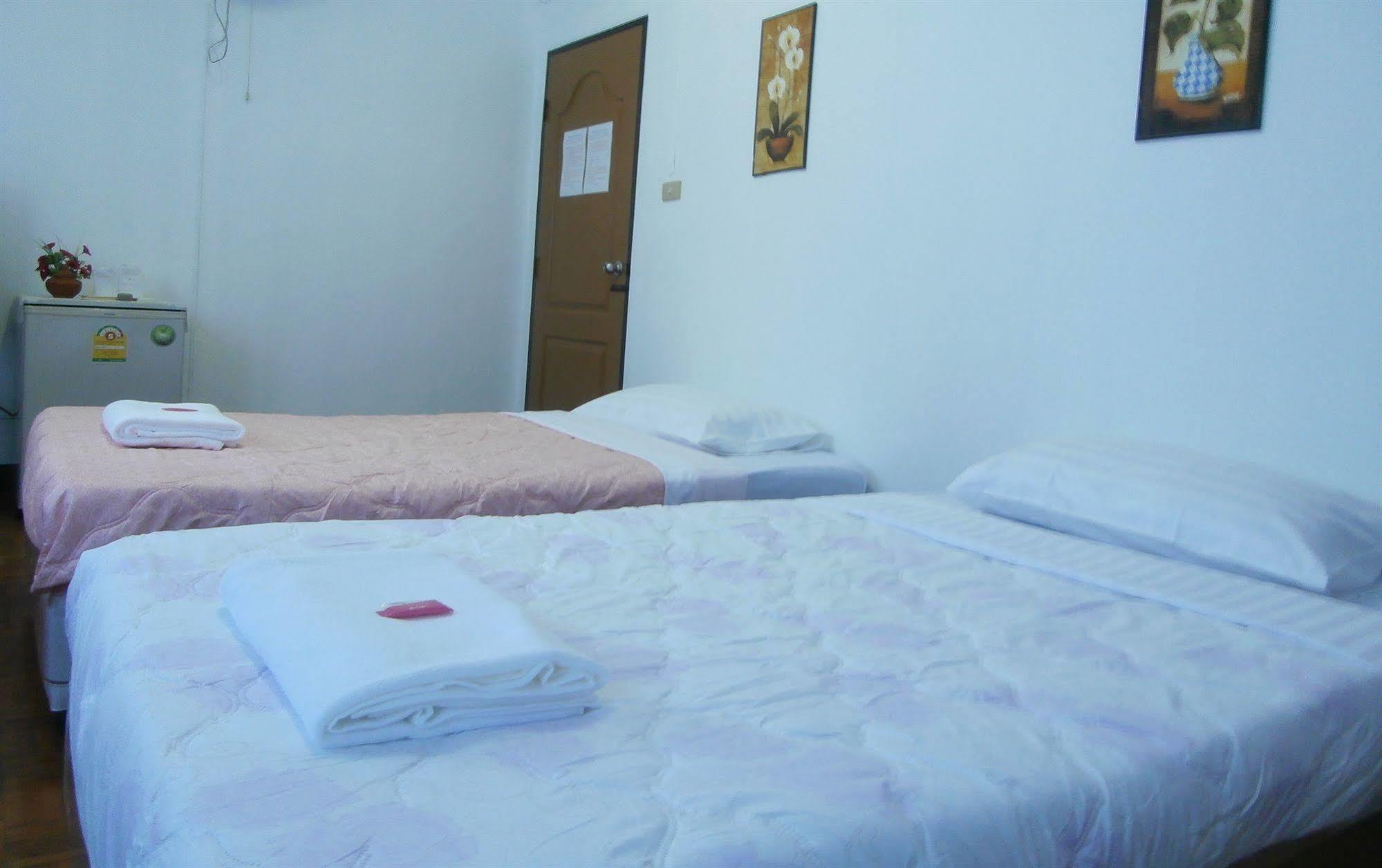Nonni Guesthouse Chiang Mai Exterior photo